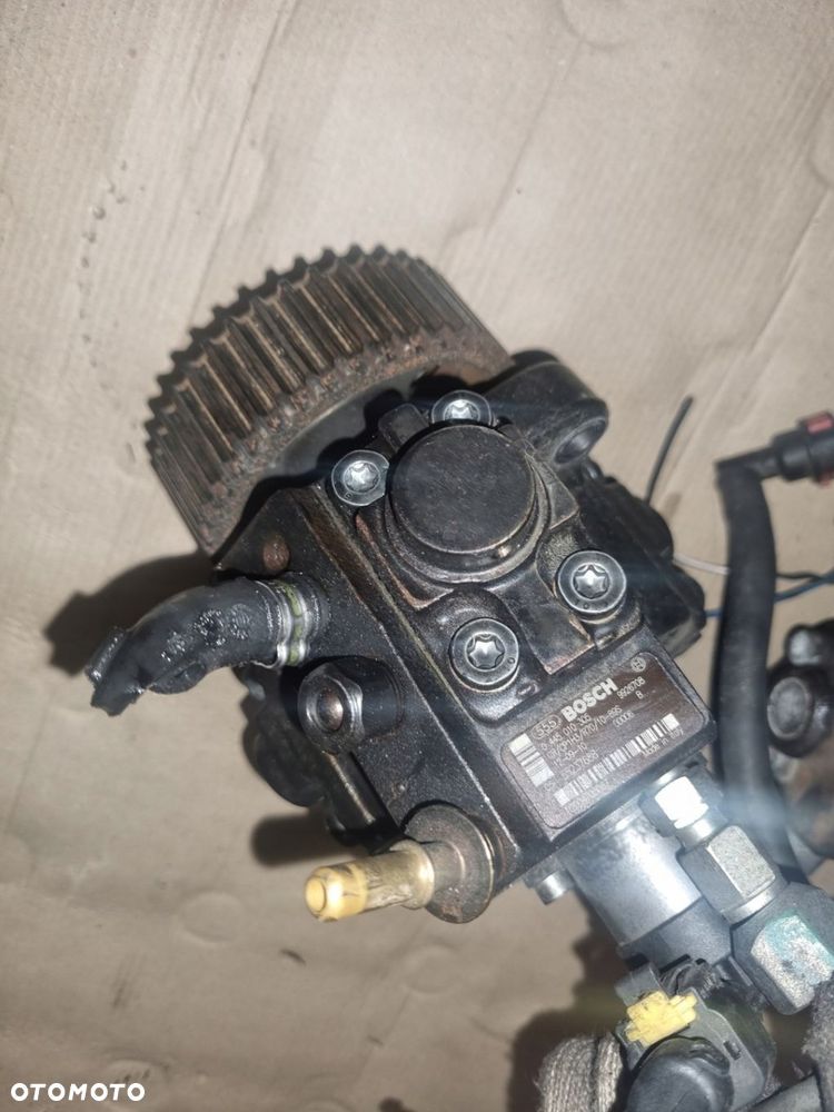 Pompa wtryskowa Fiat Bravo Doblo Punto 1.6 JTDM 55237688 - 3