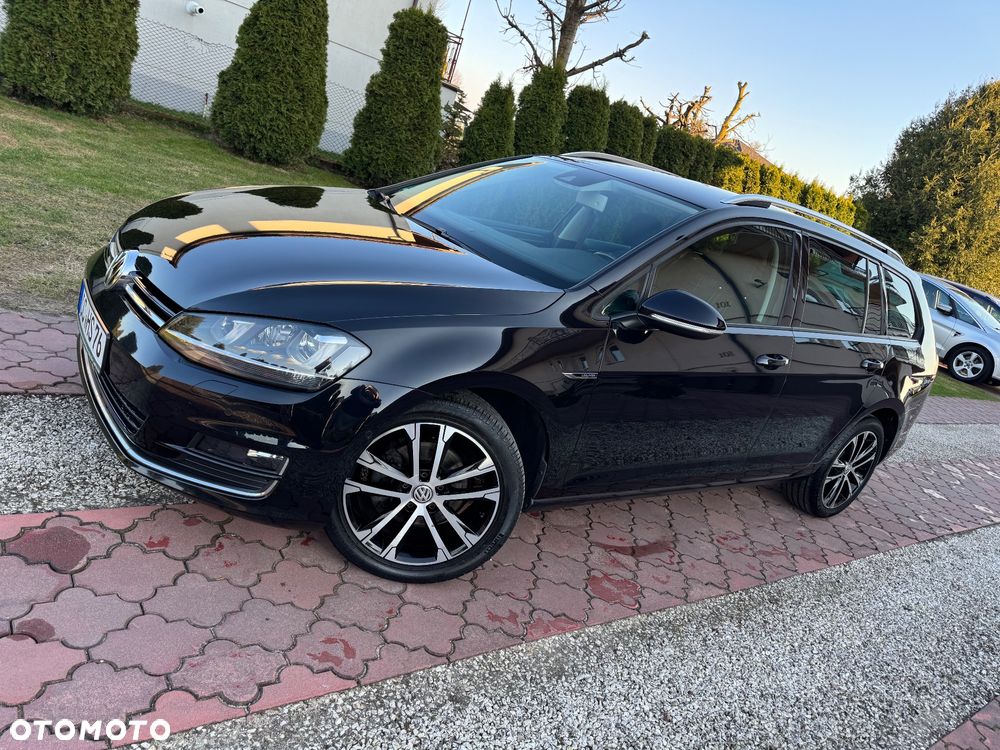 Volkswagen Golf 2.0 TDI BlueMotion Technology DSG Lounge - 1