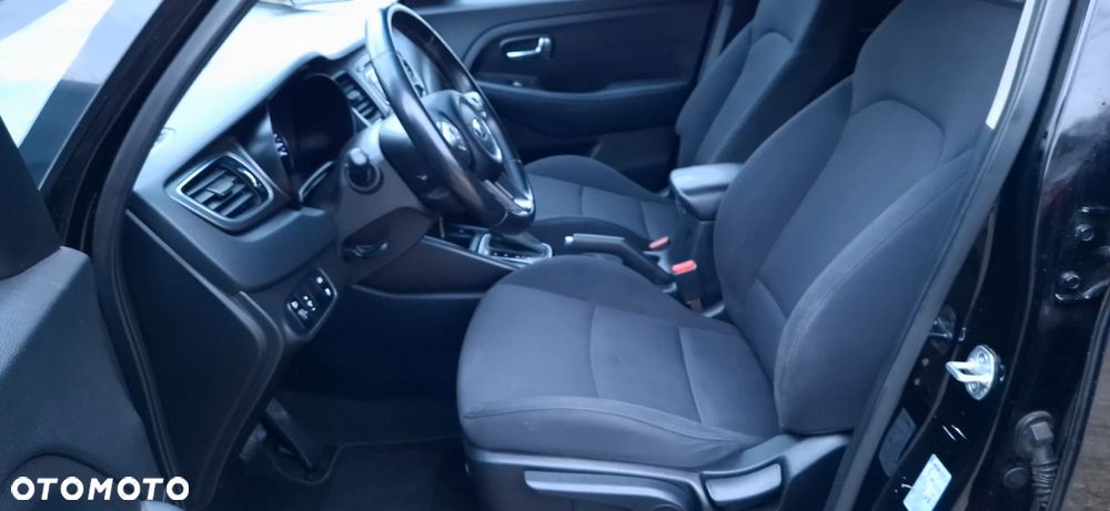 Kia Carens 1.7 CRDi XL 7os - 18