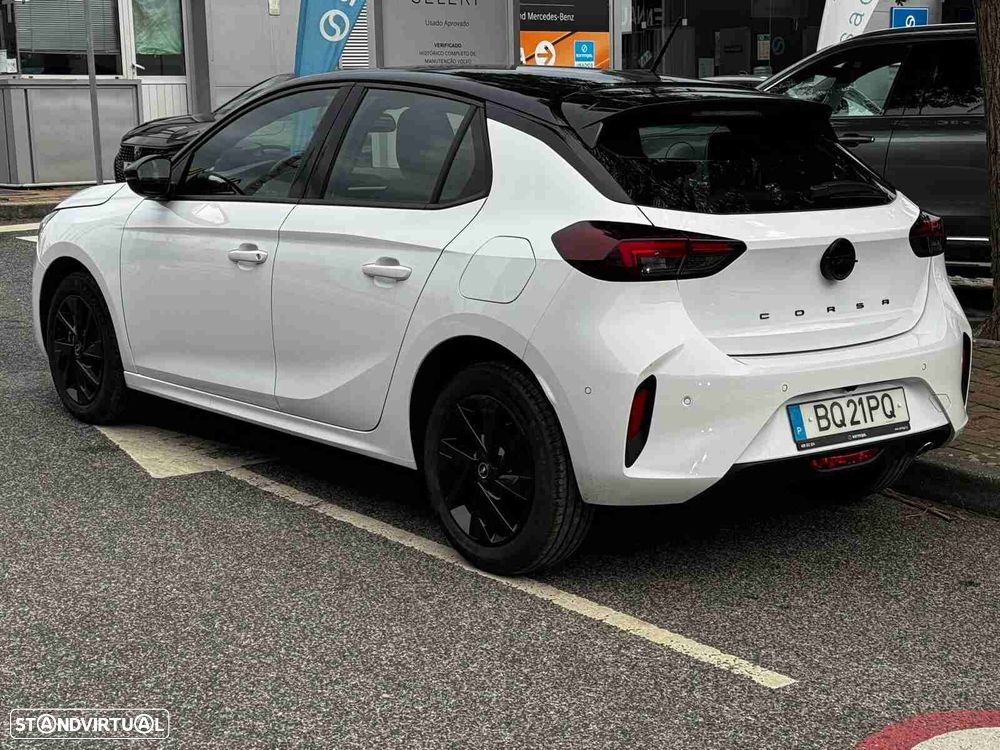 Opel Corsa 1.2 T GS - 4