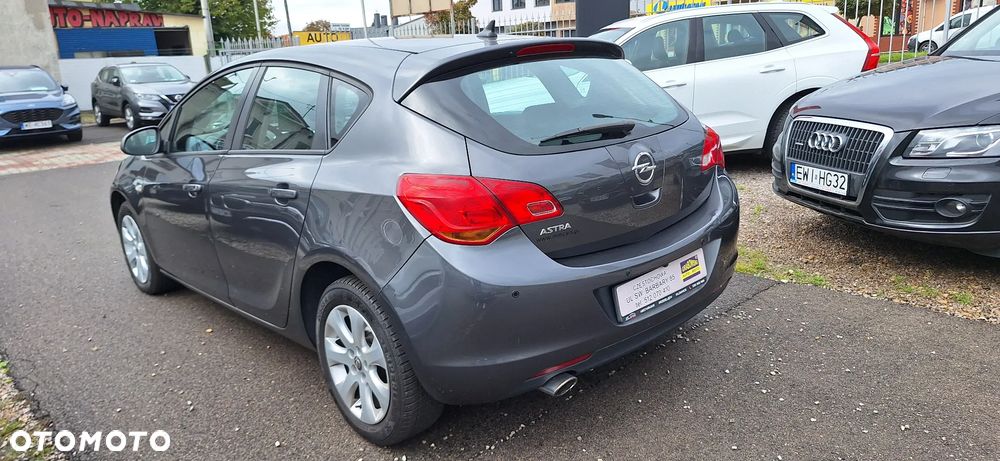 Opel Astra IV 1.4 T Enjoy - 5
