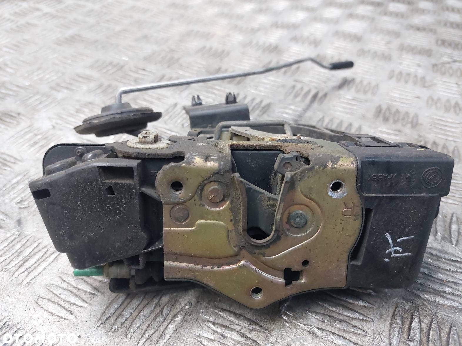 ZAMEK DRZWI LEWY PRZÓD FIAT STILO I 5D 46786802 - 3