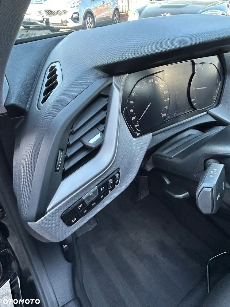 BMW Seria 1 118i Advantage - 19