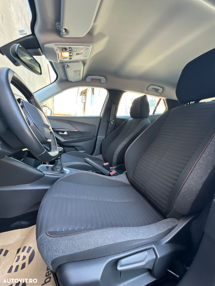 Peugeot 2008 - 10