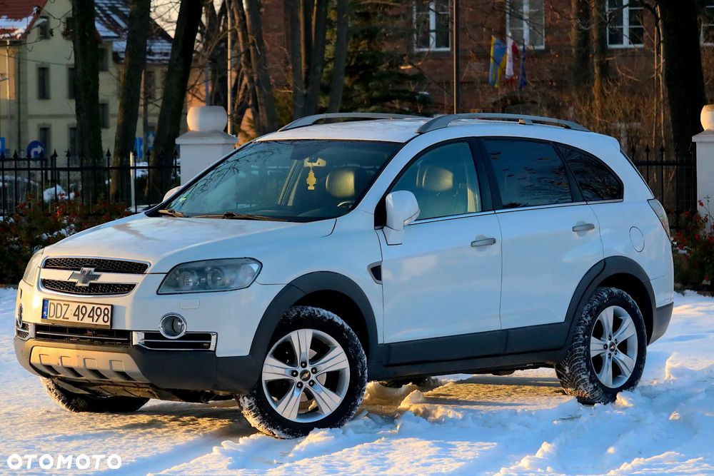 Chevrolet Captiva 2.0 d LT high (deu) - 14