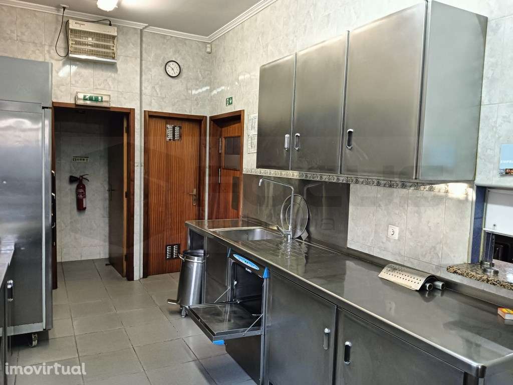 Restaurante / Churrasqueira para trespasse - Estarreja - Grande imagem: 5/14