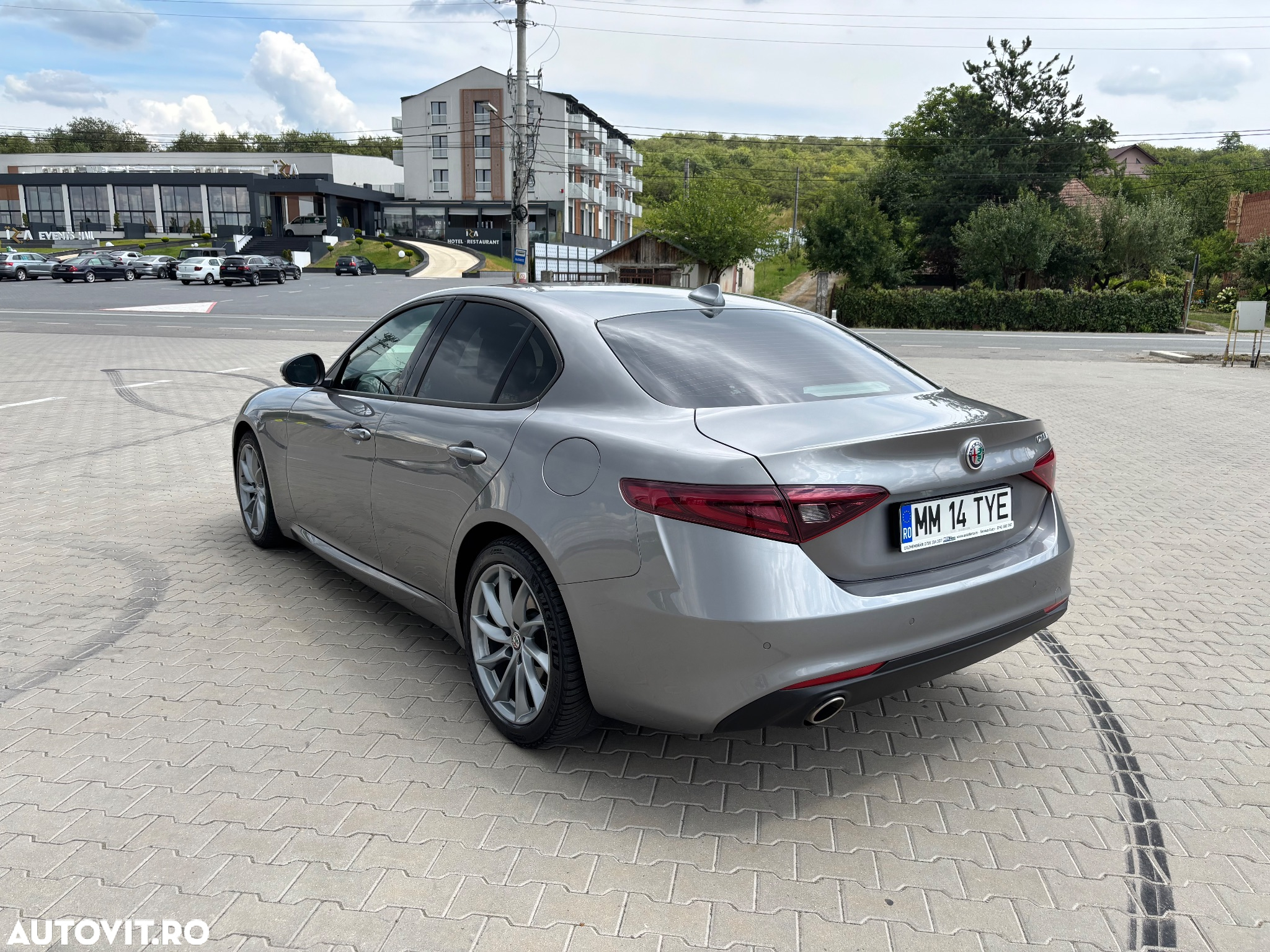 Alfa Romeo Giulia 2.2 JTDM Aut. - 8