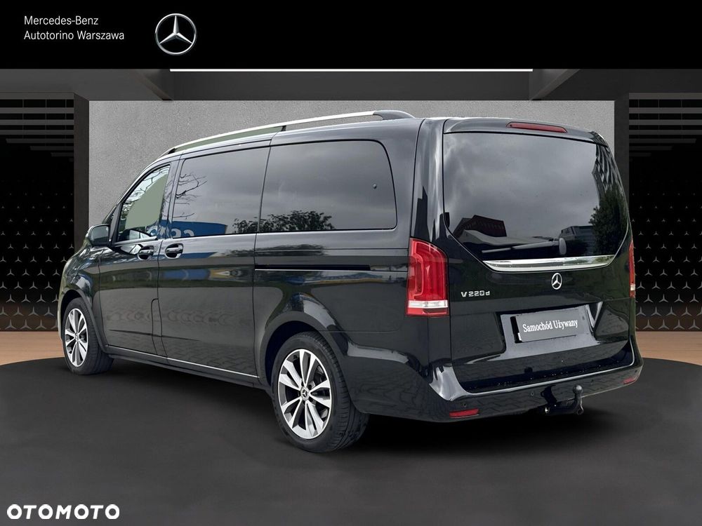Mercedes-Benz Klasa V - 8