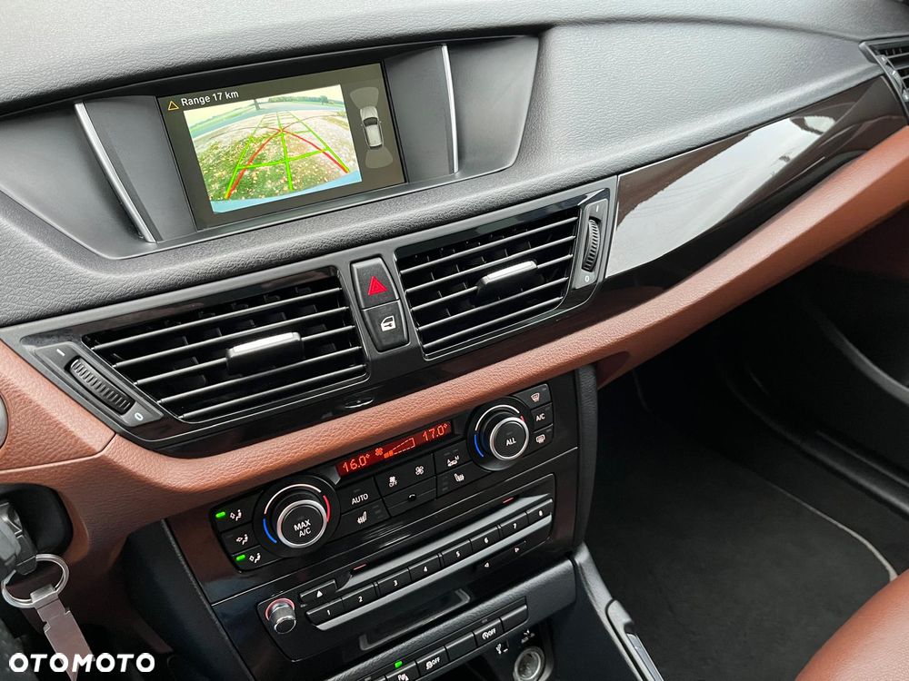 BMW X1 - 18
