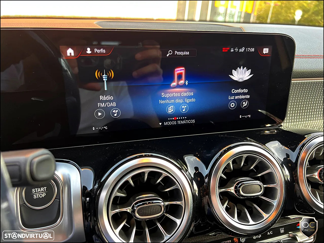 Mercedes-Benz EQB 300 4Matic AMG Line - 30