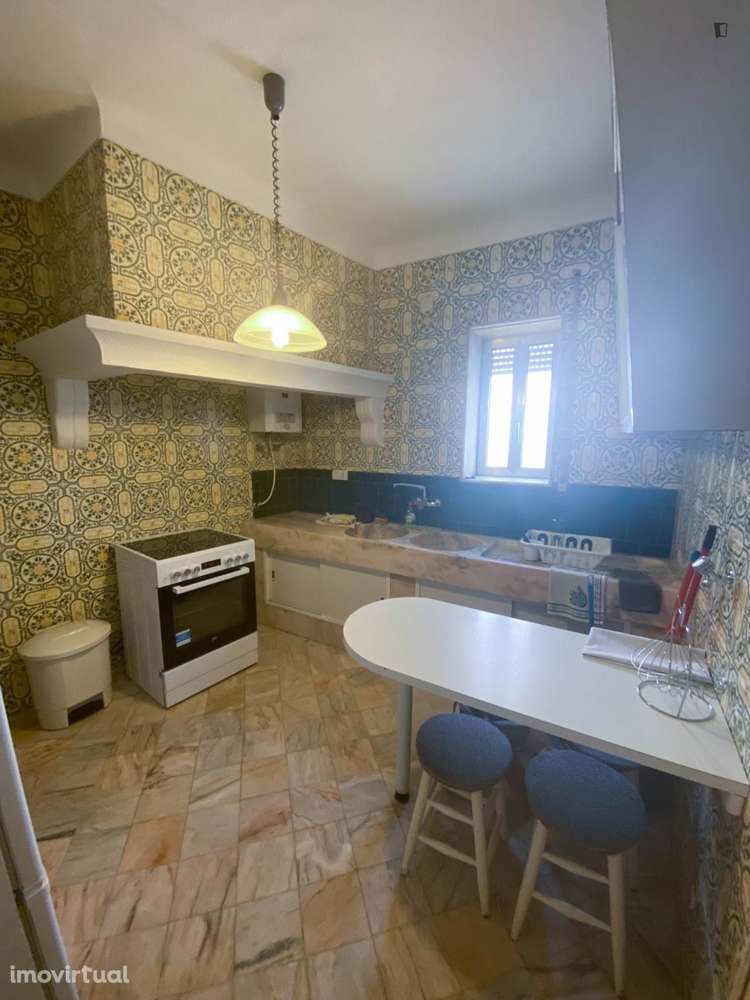 Quarto - localizado em Evora - Grande imagem: 4/13