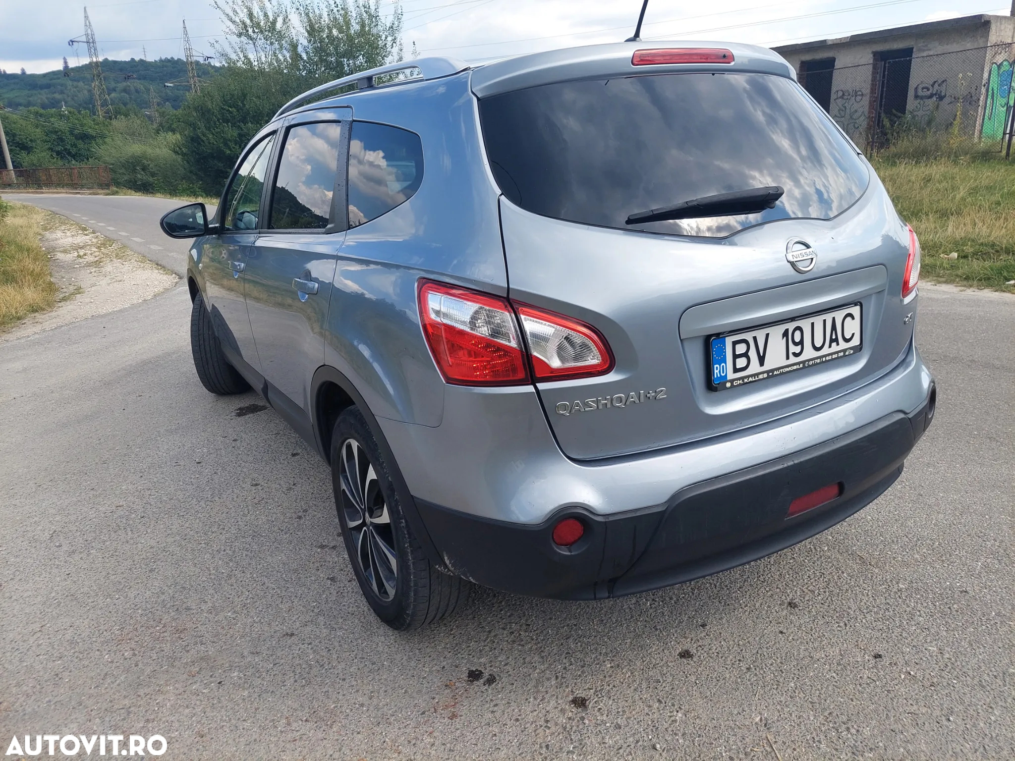 Nissan Qashqai+2 2.0 dCi DPF Tekna - 3