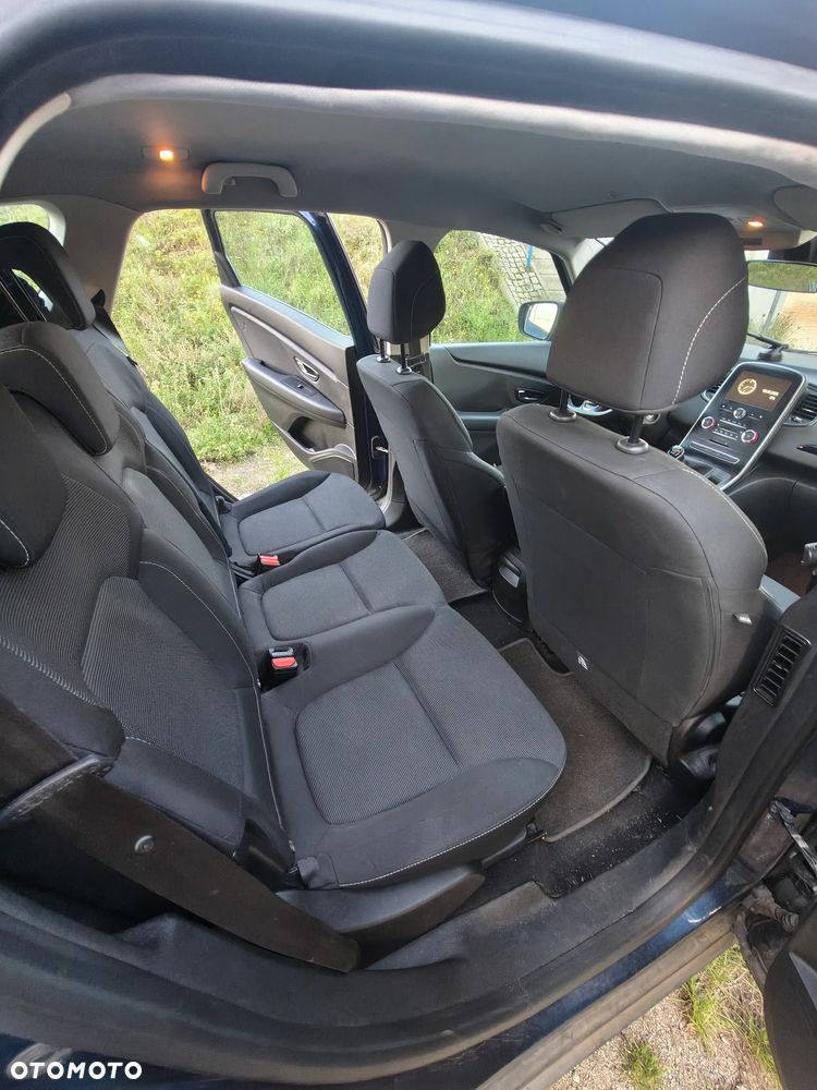 Renault Scenic - 22