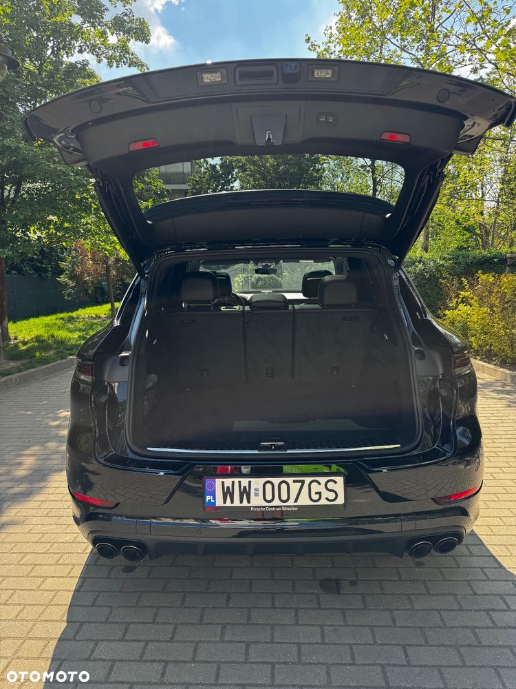 Porsche Cayenne Standard - 8