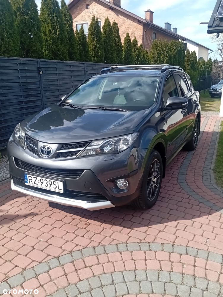 Toyota RAV4 2.0 D-4D Prestige - 1