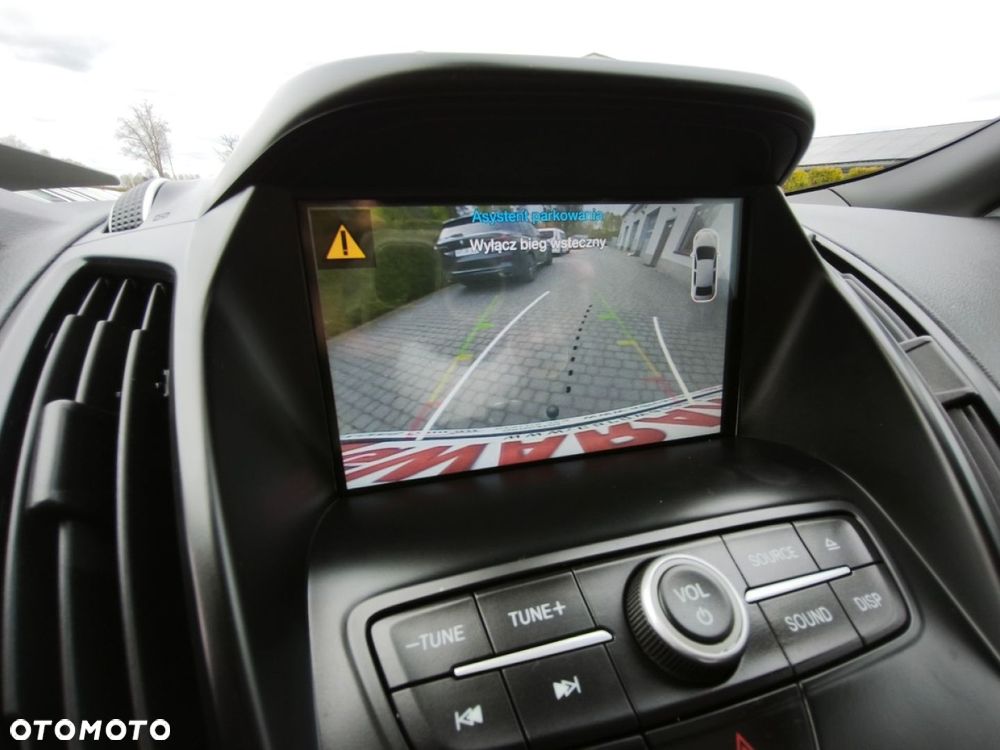 Ford Kuga - 11