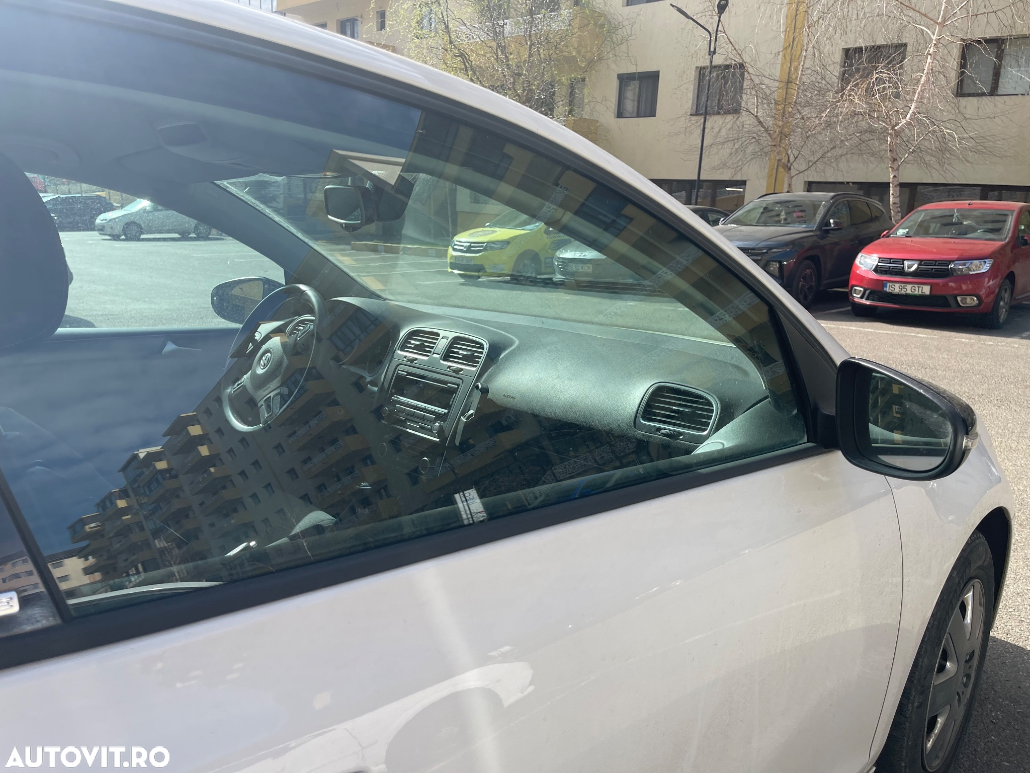Volkswagen Golf - 16