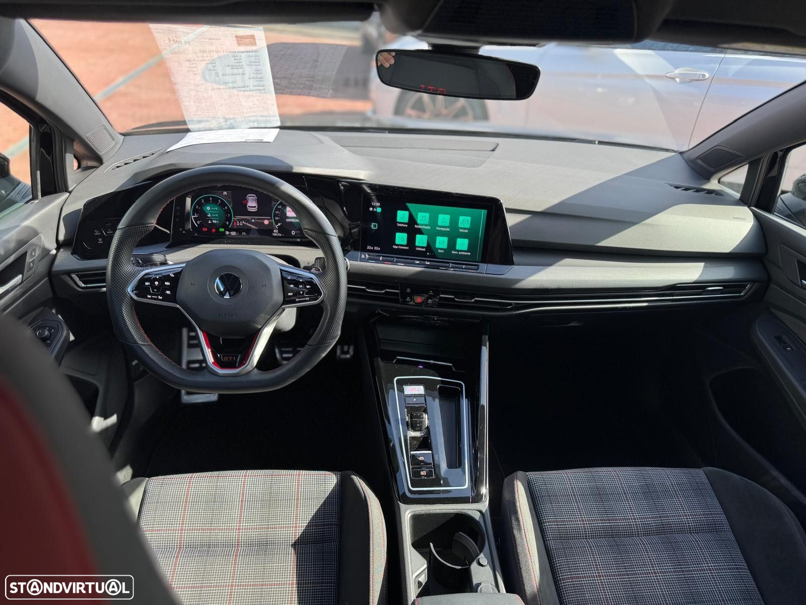 VW Golf 2.0 TSI GTI DSG - 29