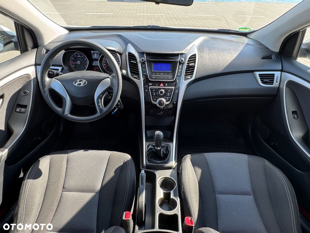 Hyundai i30 1.4 Trend - 16