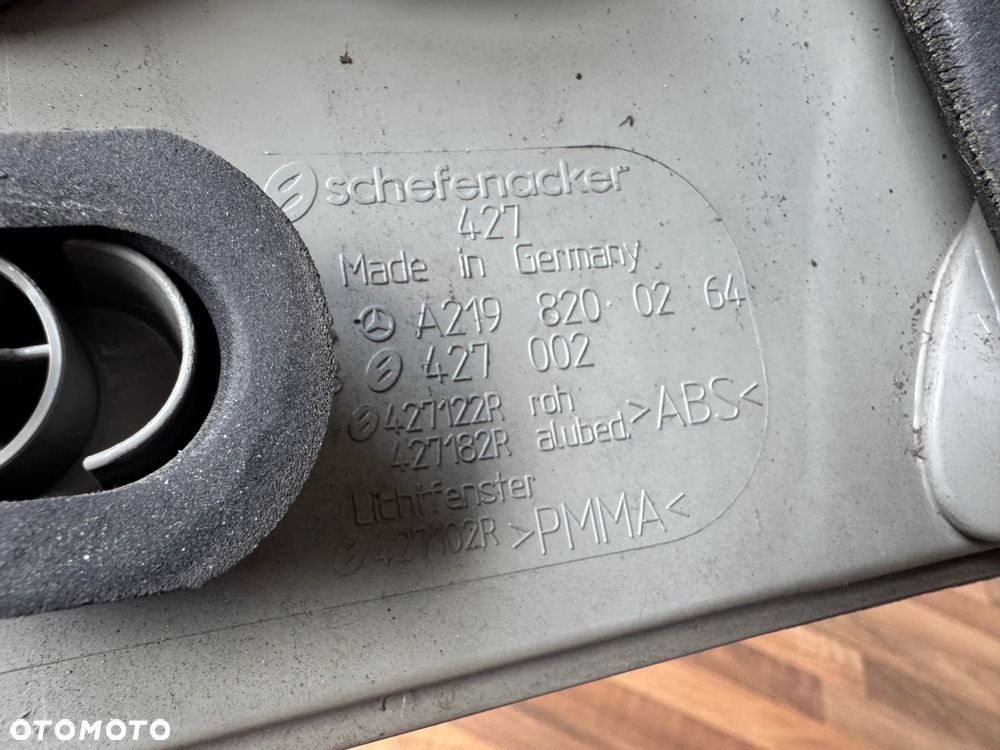 LAMPA TYLNA PRAWA MERCEDES CLS W219 A2198200264 - 8