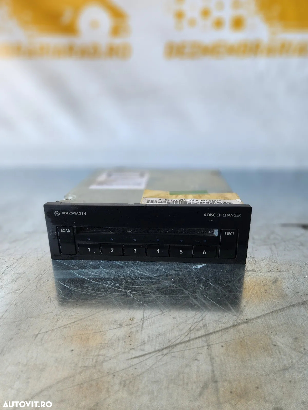 Magazie Cd Vw Golf 5 Tiguan Cod 1Ka - Dezmembrari Arad - 2