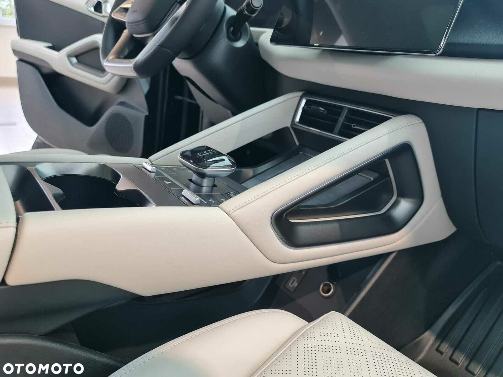 BYD Atto 2 - 16