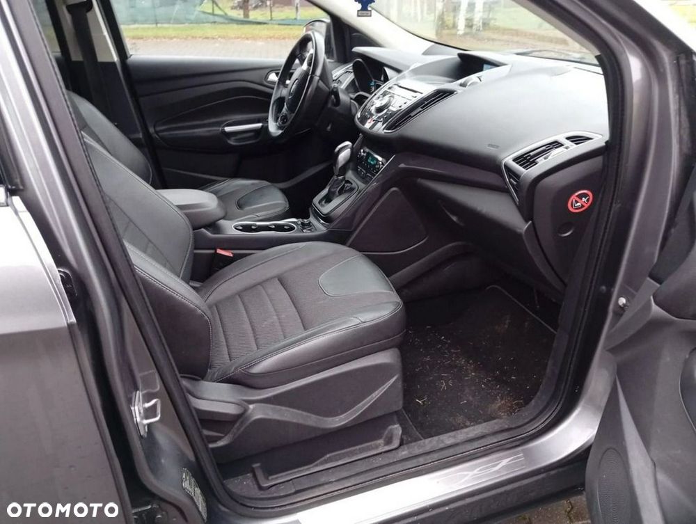 Ford Kuga - 17