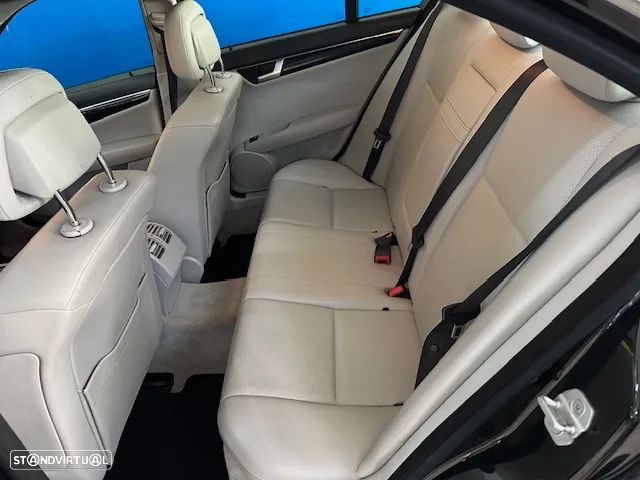 Mercedes-Benz C 180 CDi Elegance BlueEfficiency - 12