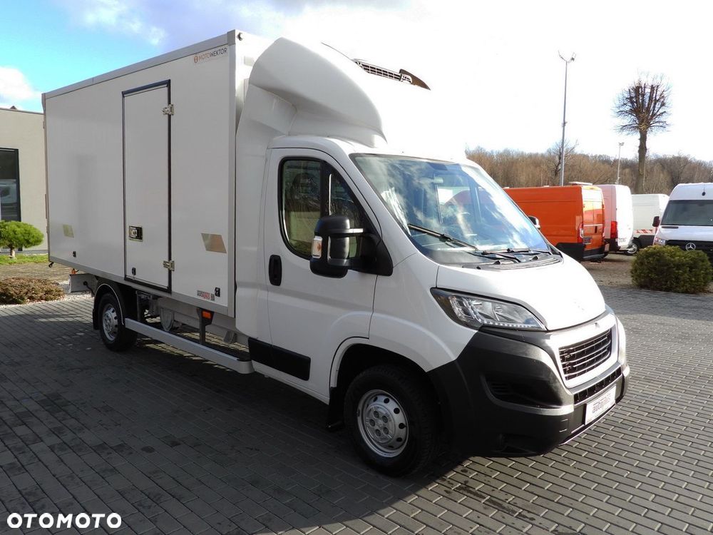 Peugeot BOXER CHŁODNIA KONTENER 0*C 8 PALET TEMPOMAT LEDY KLIMATYZACJA  140KM - 5