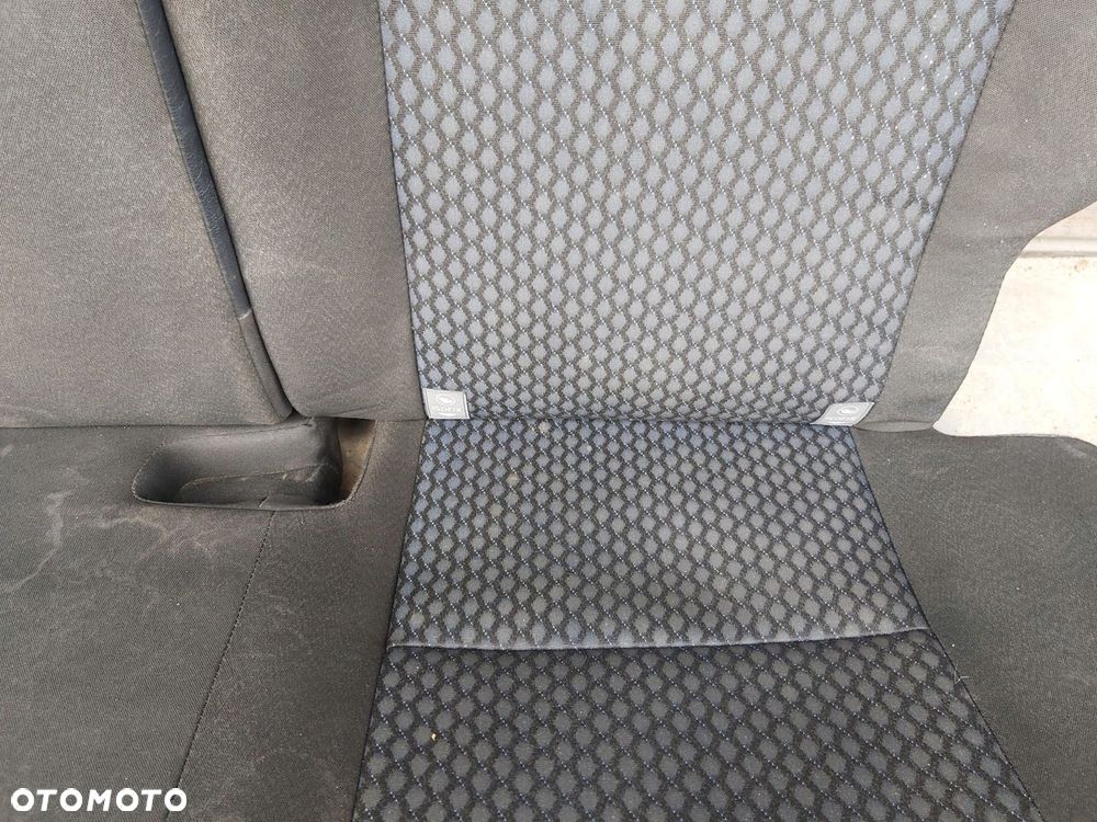 Toyota Auris II kanapa tył oparcie - 13