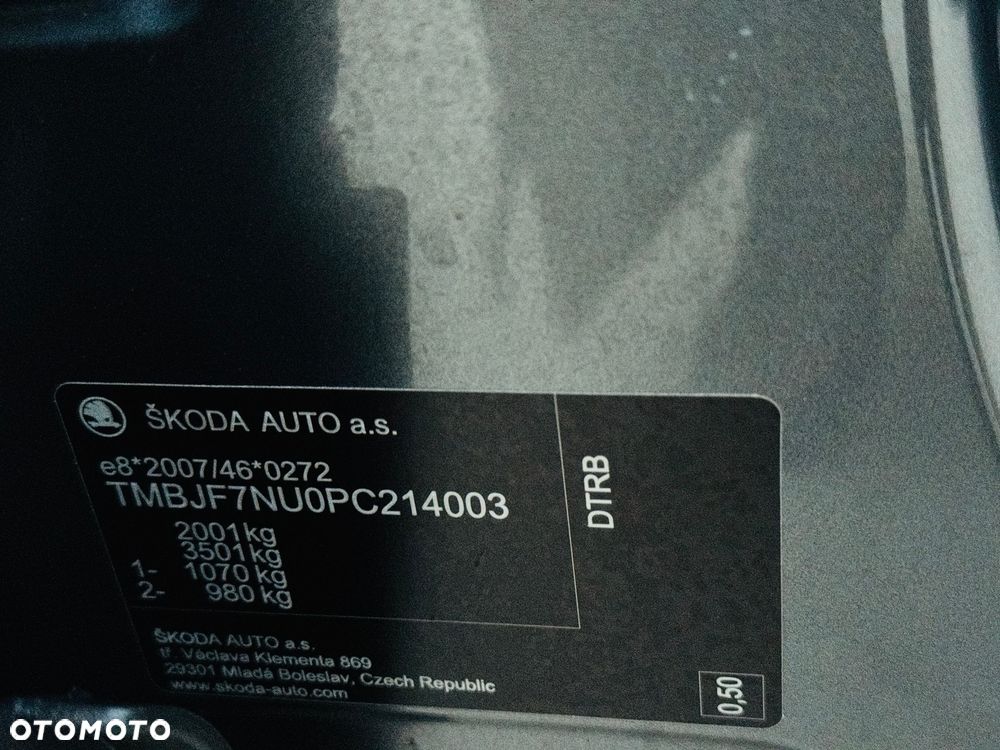 Skoda Karoq 2.0 TDI SCR DSG Ambition - 26