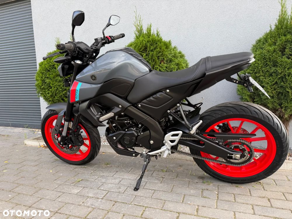 Yamaha MT - 29