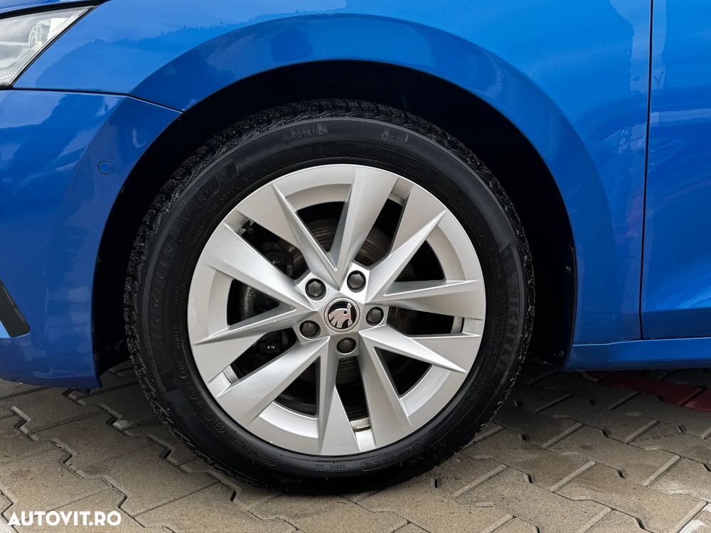 Skoda Octavia 1.5 TSI DSG MHEV Style - 12