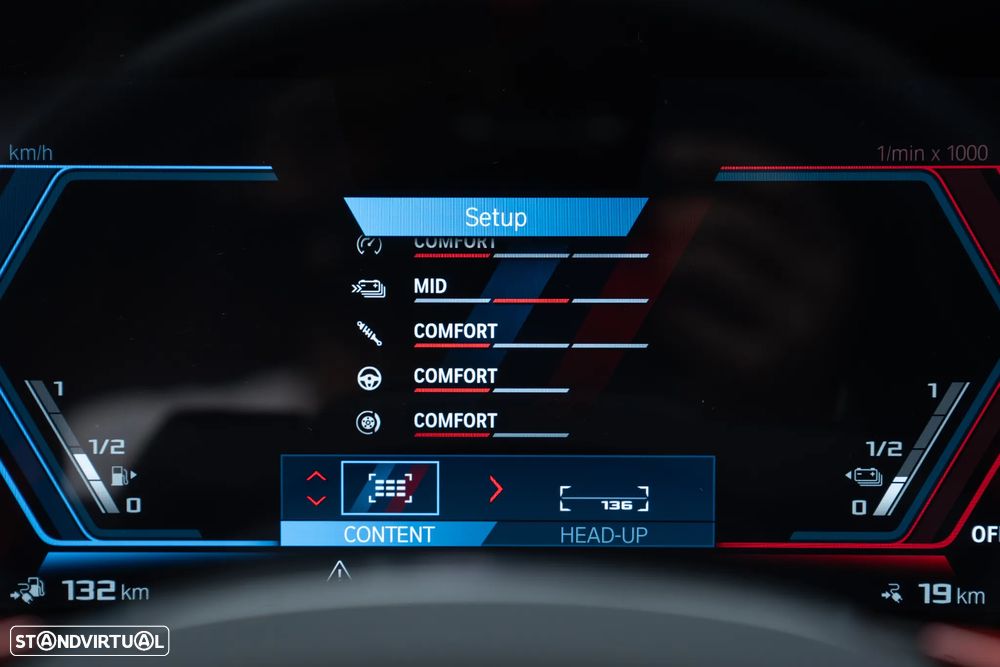 BMW M5 Touring xDrive - 36