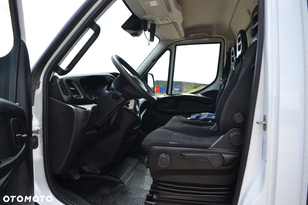 Iveco Daily 70C18 72C18 Kontener Winda 1000 kg Izoterma 15 palet 72-180 Manual Poduszki 5100 rozstaw - 10