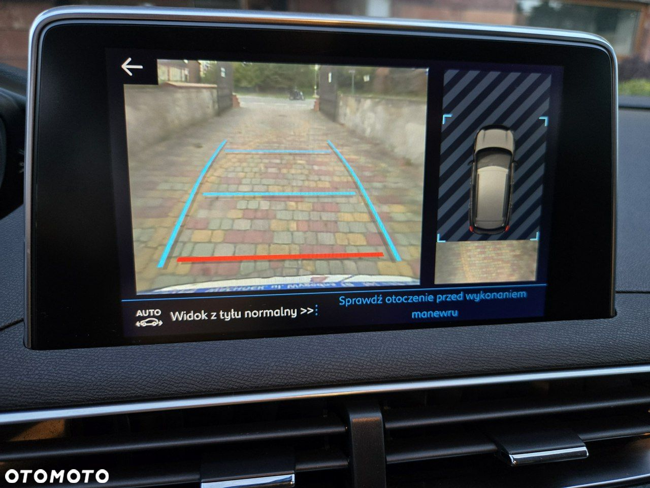 Peugeot 3008 1.6 BlueHDi Allure S&S EAT6 - 22