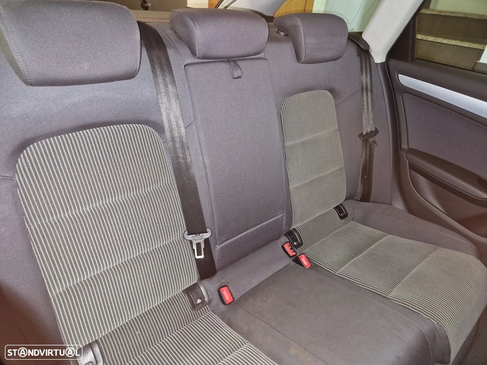 Audi A4 2.0 TDI Sport - 30