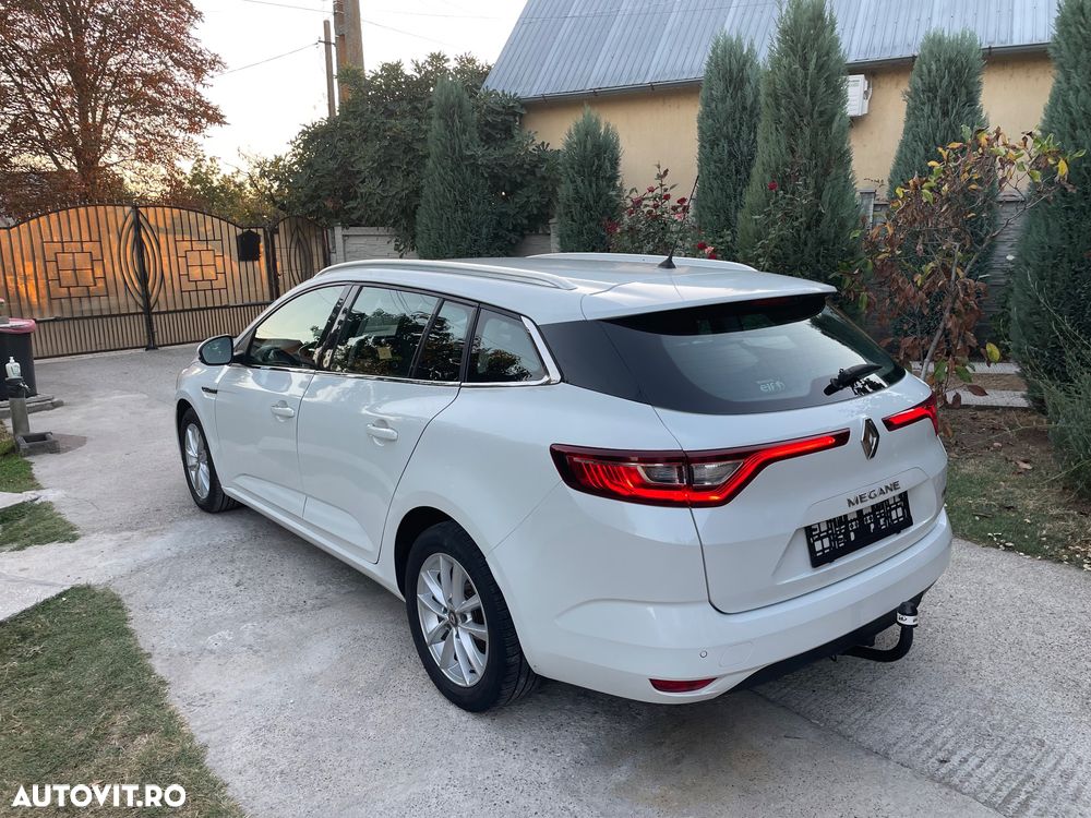 Renault Megane - 5
