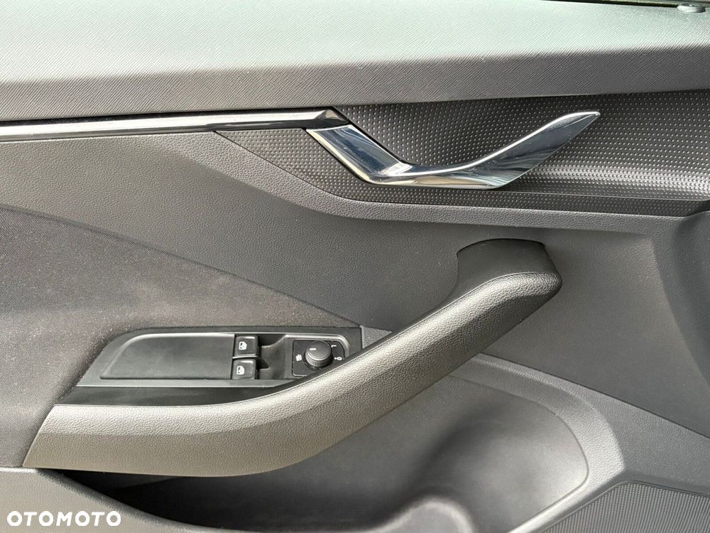 Skoda Kamiq 1.0 TSI Active - 10