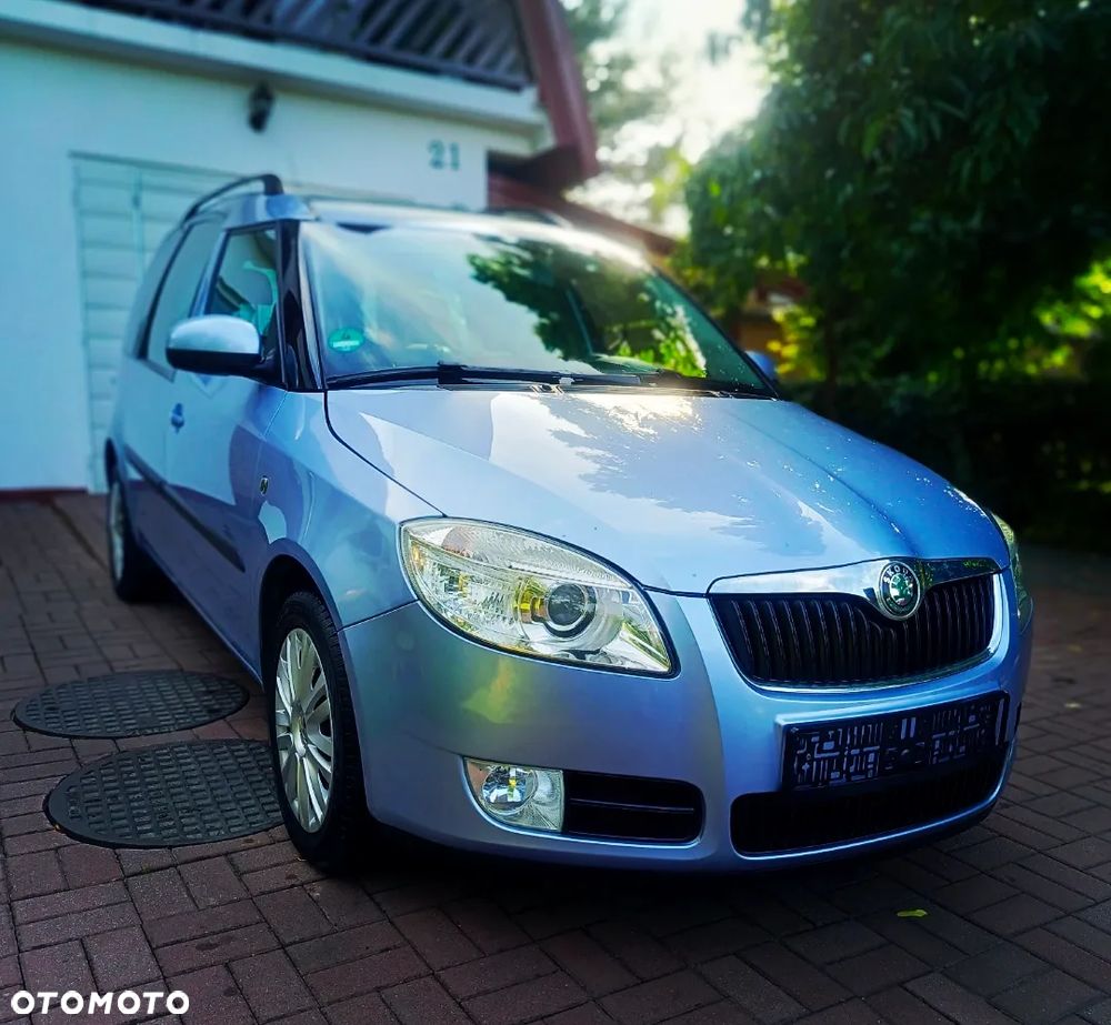 Skoda Roomster 1.6 16V Comfort PLUS EDITION - 2