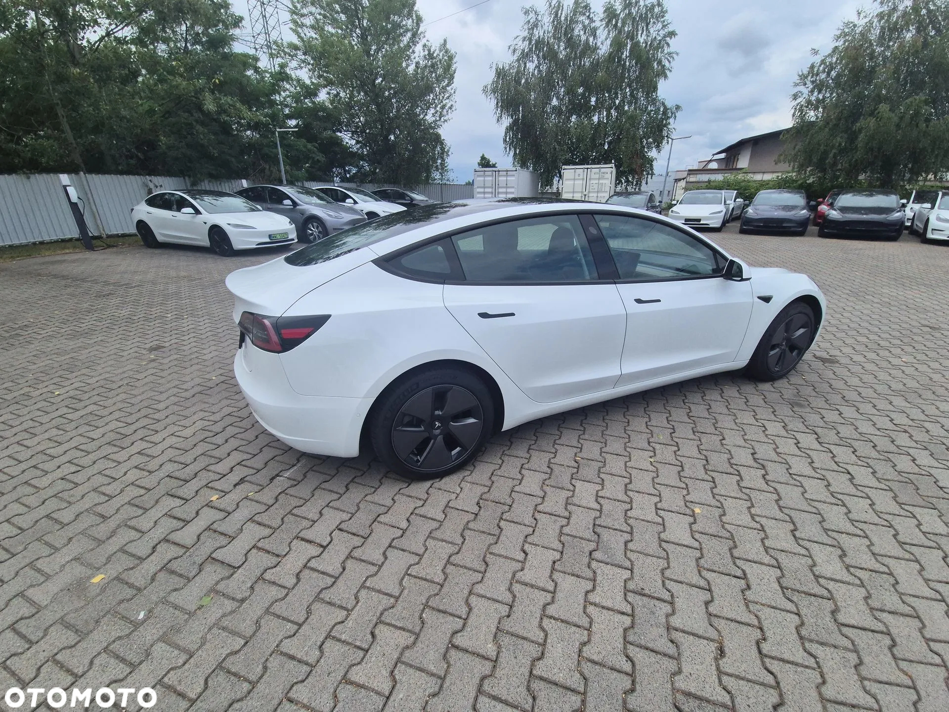 Tesla Model 3 RWD - 5