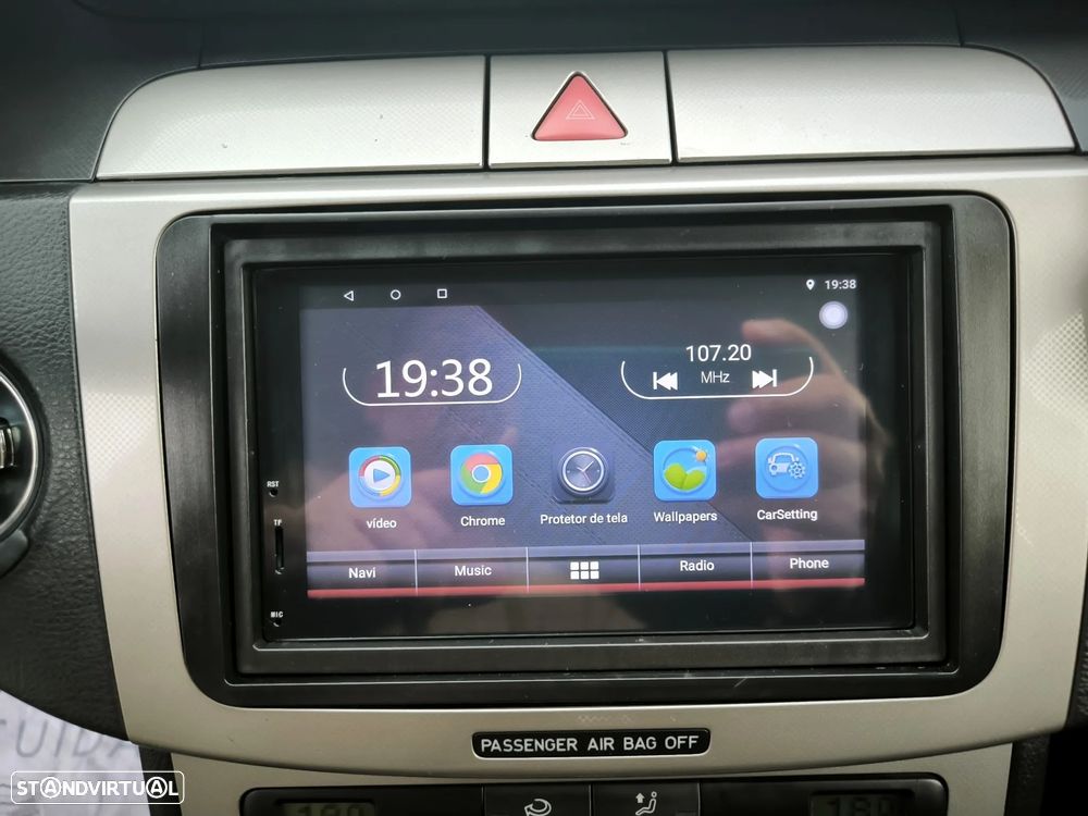 VW Passat Variant 2.0 TDI Confortline - 37