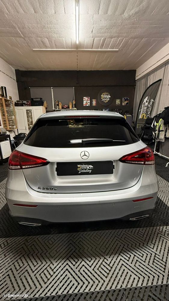 Mercedes-Benz A 250 e 8G-DCT AMG Line - 7