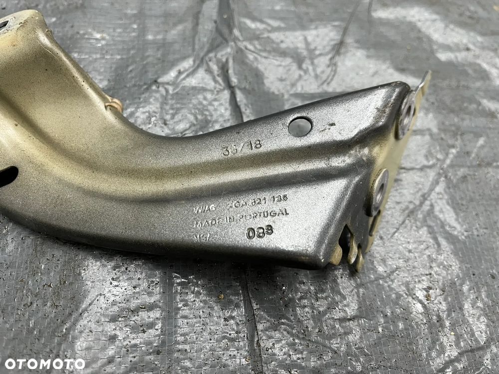 VW T-Roc Wspornik błotnika lewy prawy 2GA821135 2GA821136 - 4