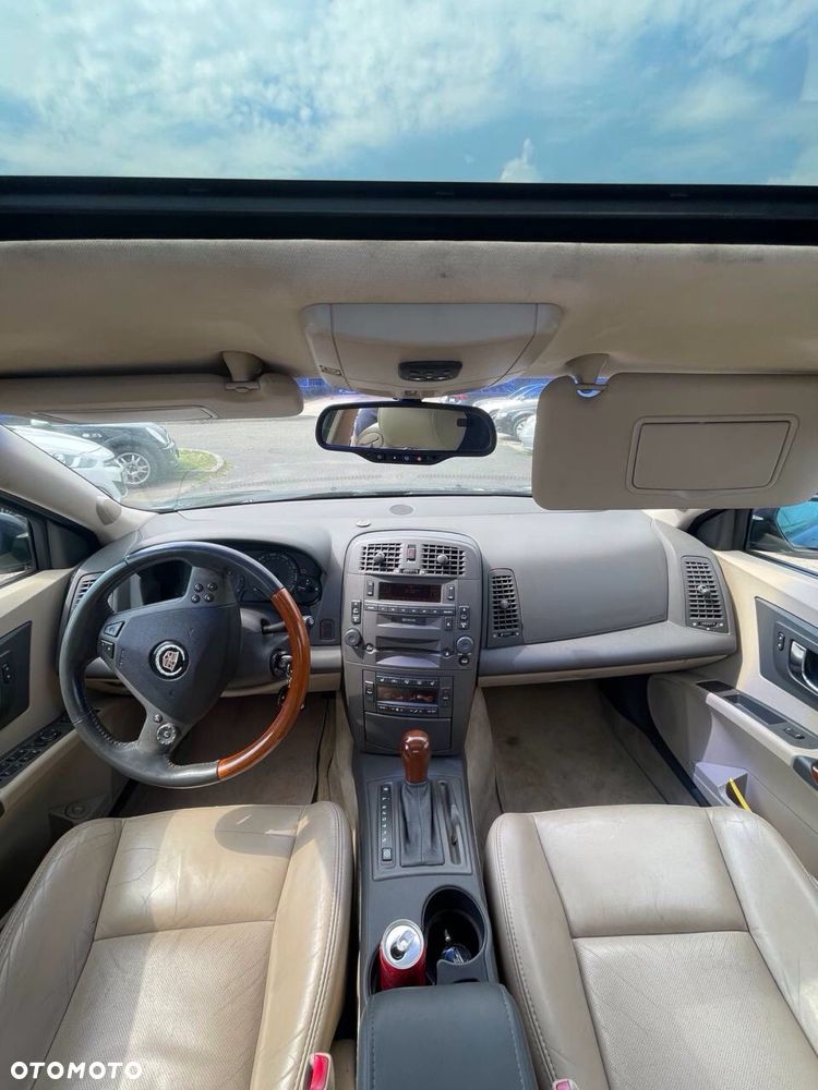 Cadillac CTS - 8