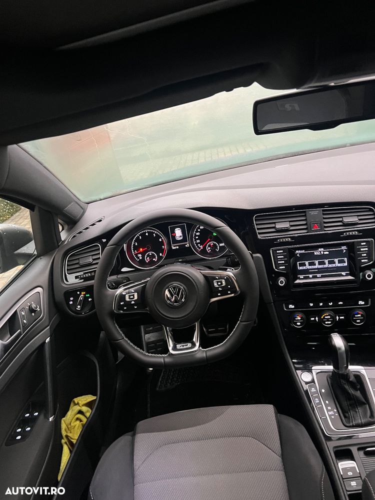 Volkswagen Golf 1.4 TSI BlueMotion Technology DSG Highline - 4