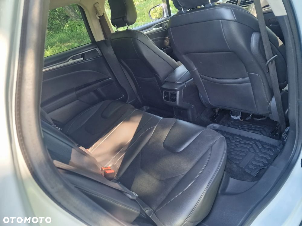 Ford Mondeo 2.0 TDCi STart-Stopp ST-Line - 24