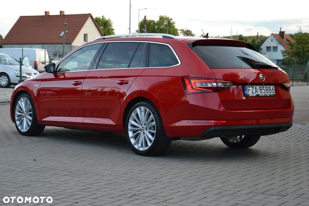 Skoda Superb Combi 2.0 TDI 4x4 DSG L&K - 14