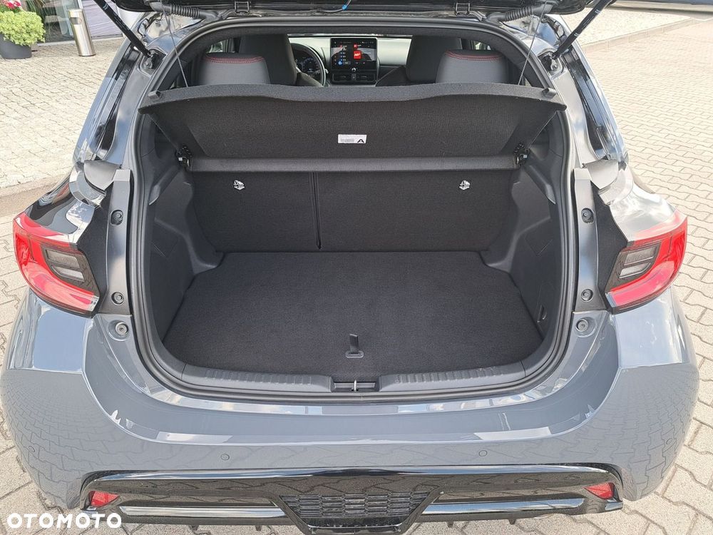 Toyota Yaris - 6