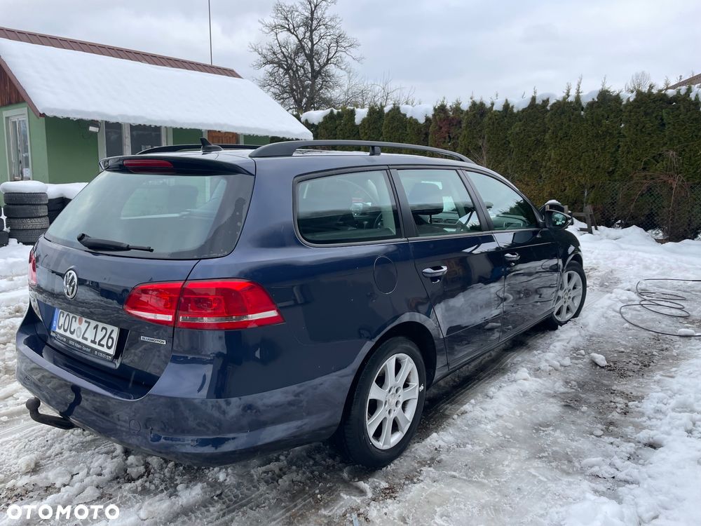 Volkswagen Passat 1.6 TDI Comfortline - 3